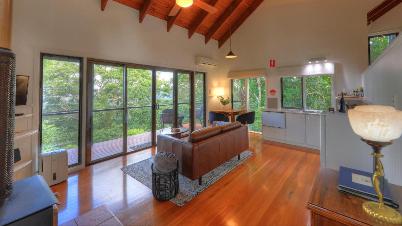 Montville Misty View Cottages ภายนอก รูปภาพ