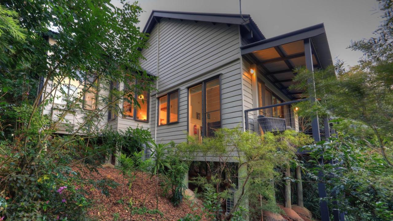 Montville Misty View Cottages ภายนอก รูปภาพ