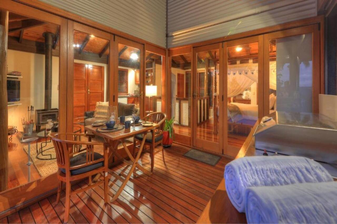 Montville Misty View Cottages ภายนอก รูปภาพ