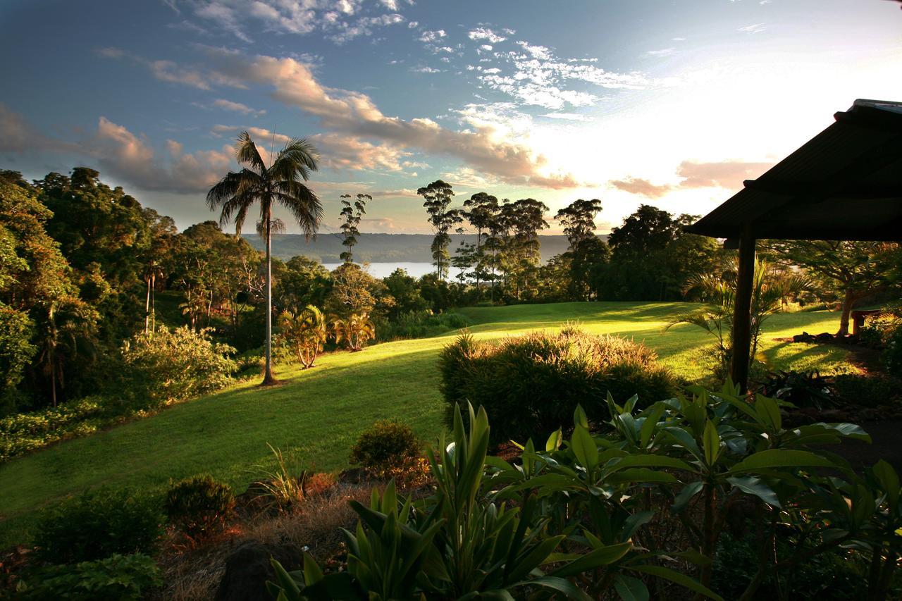 Montville Misty View Cottages ภายนอก รูปภาพ