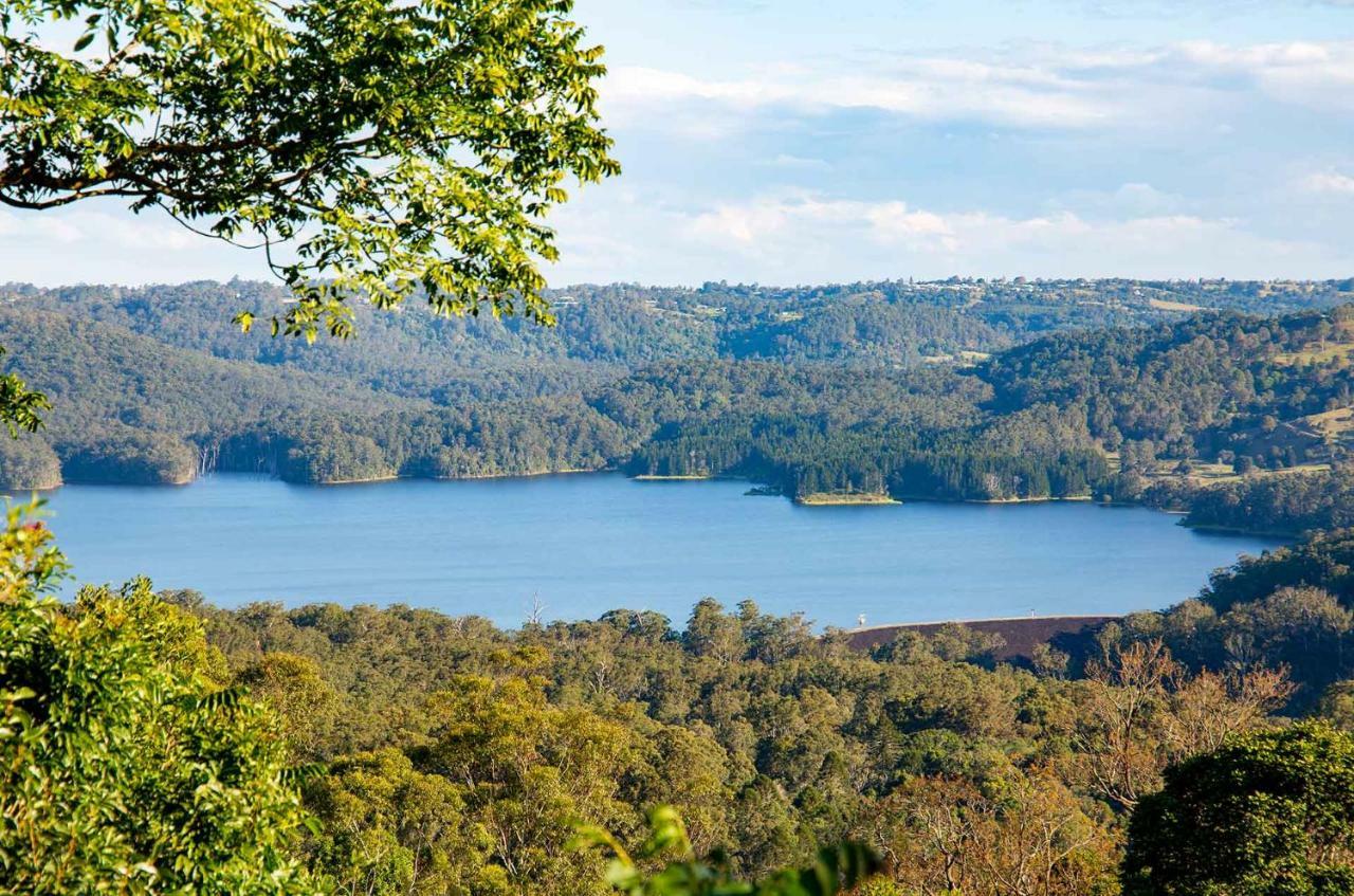 Montville Misty View Cottages ภายนอก รูปภาพ